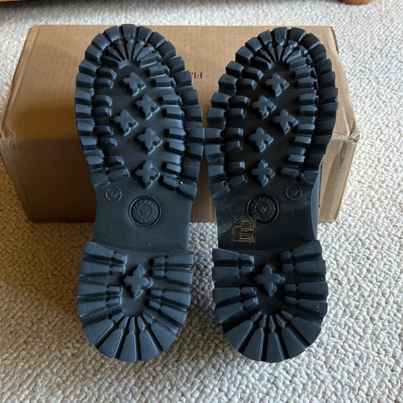 MOMA Chunky Loafer size 40 Black Brand New, never worn. - Picture 6 of 9